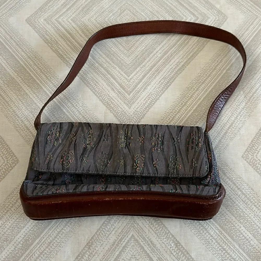Sondra Roberts Women’s Fabric Floral Like Design Leather Small Shoulder Bag